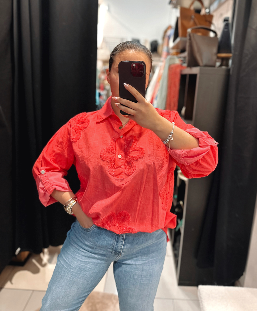 Chemise fleur rouge