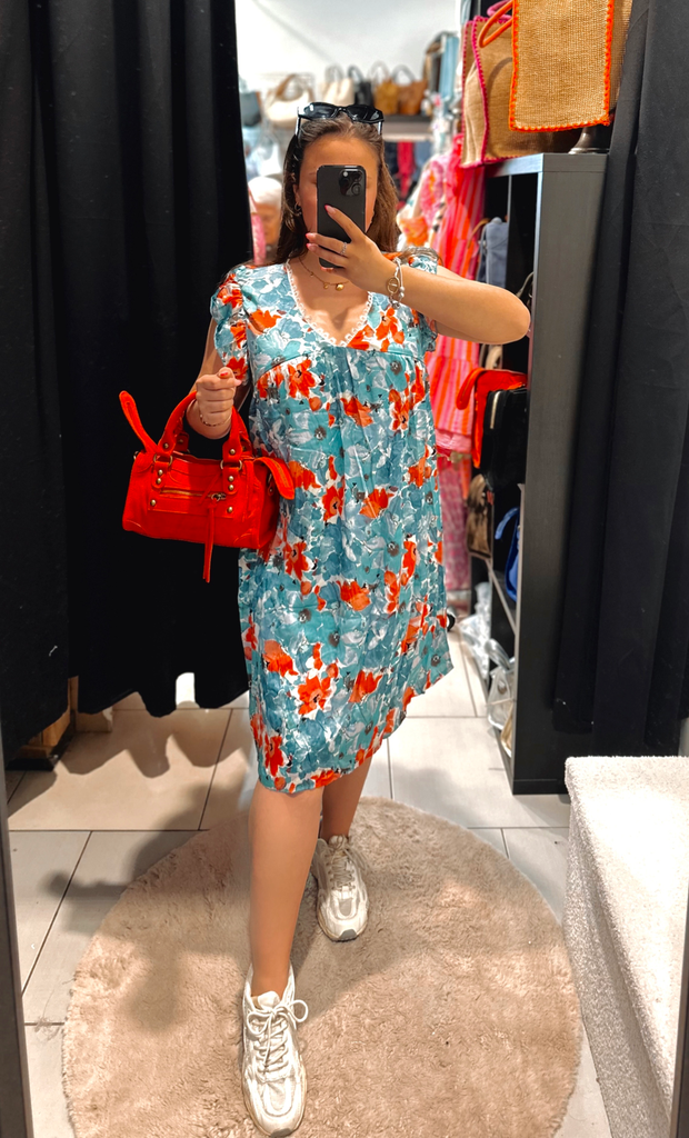 Robe fleurie turquoise et rouge 