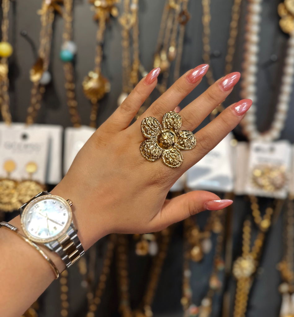 Bague fleur dorée