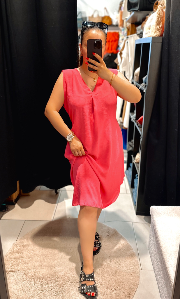 Robe sans manches fuchsia 