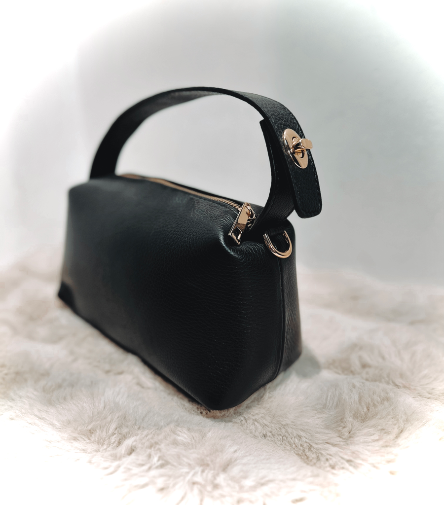 Sac en cuir noir 