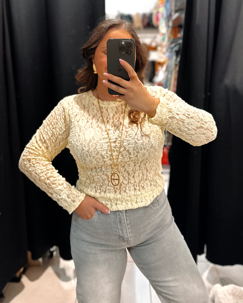 Blouse en dentelle jaune