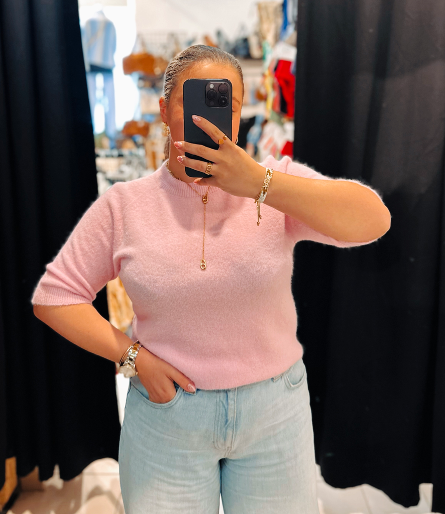 Pull Carmen rose