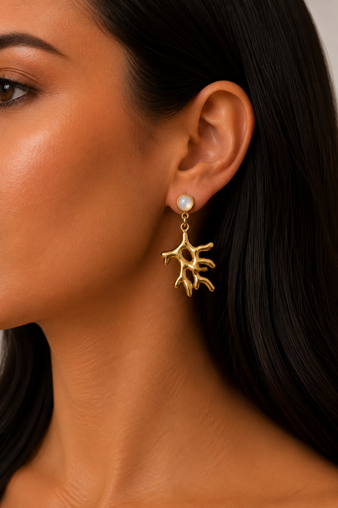 Boucle d’oreille corail doré