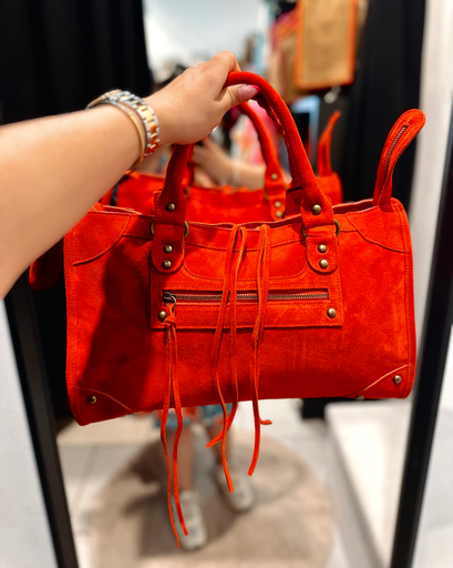 Sac gaga en daim rouge