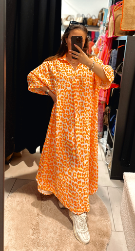 Robe en gaz de coton léopard orange fluo