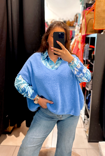 Pull bleu 