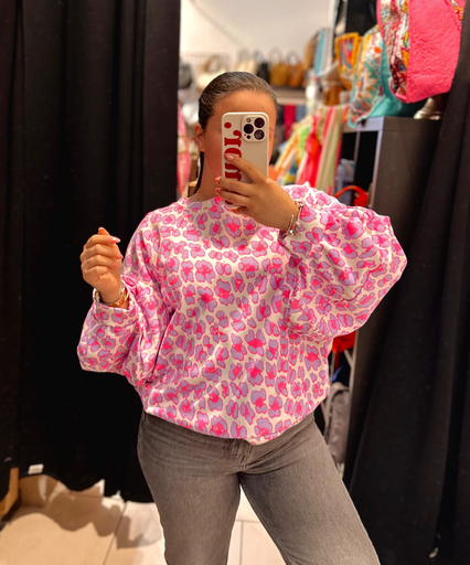 Pull léopard rose et lilas