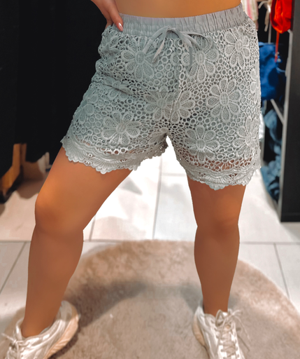 Short dentelle gris 
