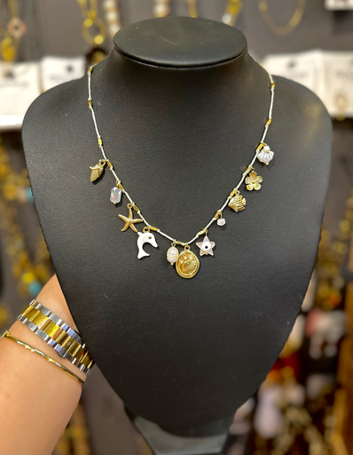 Collier cordon blanc charms