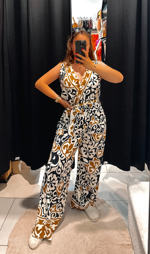 Combi Carmela camel
