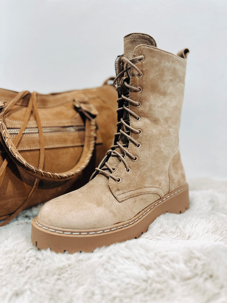 Boots à lacets beige 