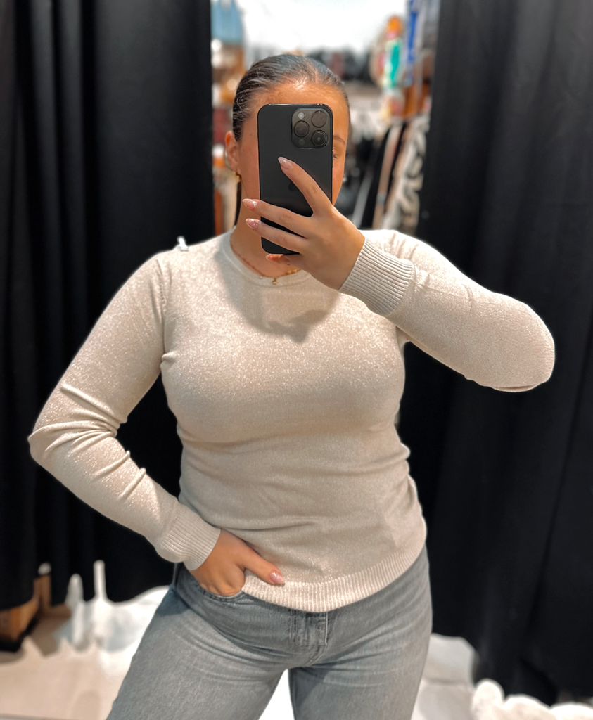 Pull à paillettes crème 